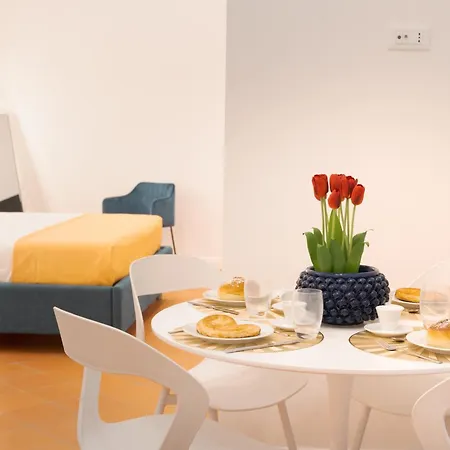 Palazzo Castriota Scanderbeg - The Gæstehus Napoli